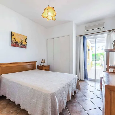 Villa Ninos